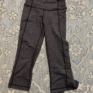 Lululemon Crop Flare Herringbone Leggings with calf slit - EUC size 2